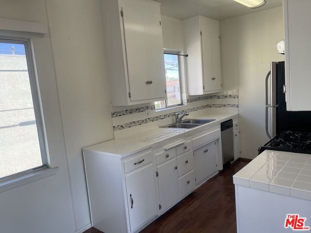 1241 17th Street 6, Santa Monica, CA 90404