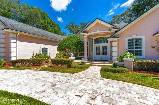 13833 ADMIRALS BEND Drive, Jacksonville, FL 32225