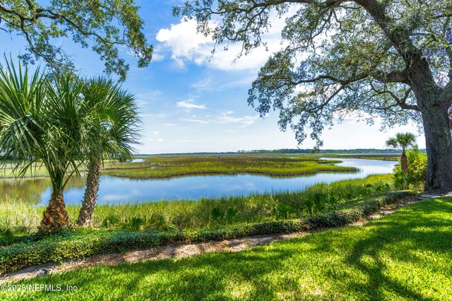 13833 ADMIRALS BEND Drive, Jacksonville, FL 32225