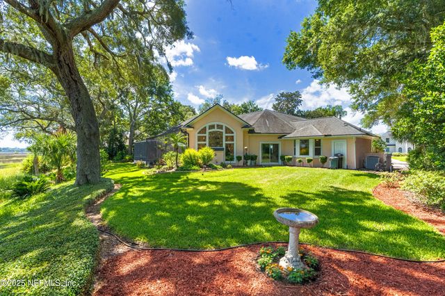 13833 ADMIRALS BEND Drive, Jacksonville, FL 32225