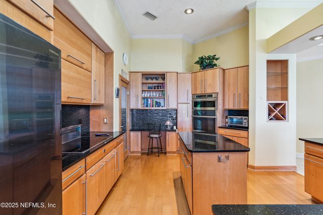 13833 ADMIRALS BEND Drive, Jacksonville, FL 32225