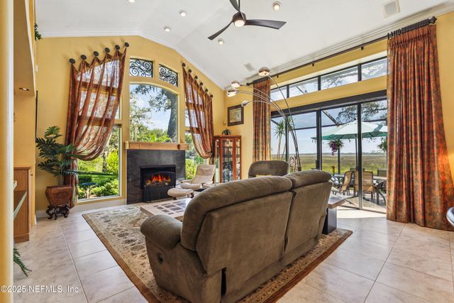 13833 ADMIRALS BEND Drive, Jacksonville, FL 32225