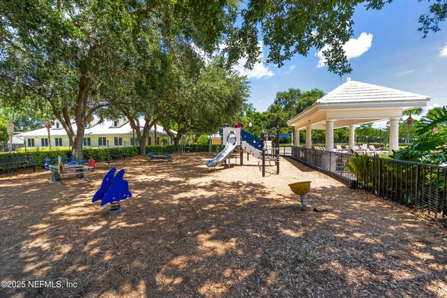 13833 ADMIRALS BEND Drive, Jacksonville, FL 32225