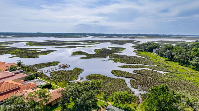 13833 ADMIRALS BEND Drive, Jacksonville, FL 32225