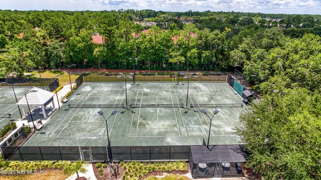 13833 ADMIRALS BEND Drive, Jacksonville, FL 32225