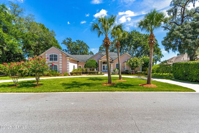 13833 ADMIRALS BEND Drive, Jacksonville, FL 32225
