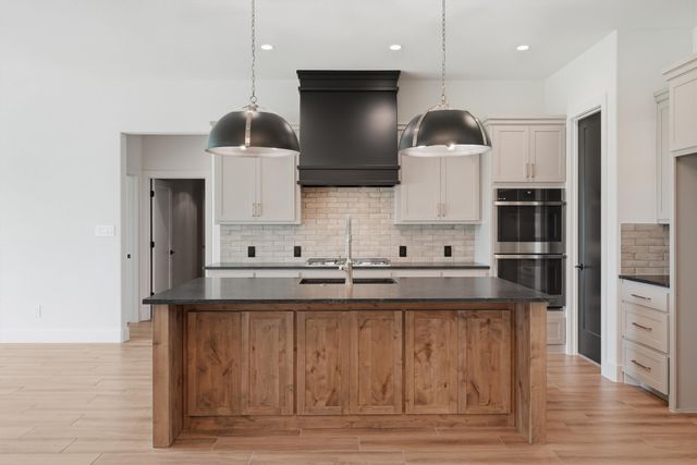 6056 County Road 1229, Godley, TX 76044