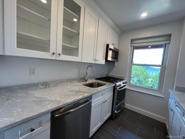 555 Broadway 5C, Hastings-on-hudson, NY 10706