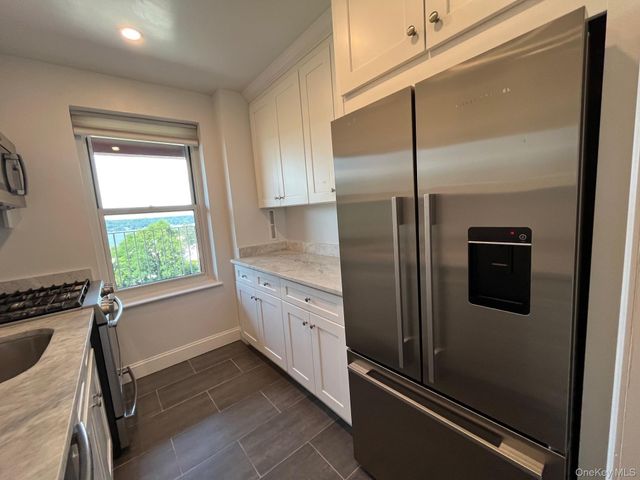 555 Broadway 5C, Hastings-on-hudson, NY 10706