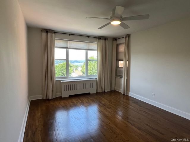 555 Broadway 5C, Hastings-on-hudson, NY 10706