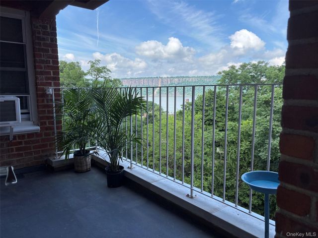 555 Broadway 5C, Hastings-on-hudson, NY 10706