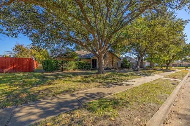 6304 Topaz Way, Plano, TX 75023