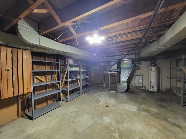 8969 Ruth Avenue, Allen Park City, MI 48101