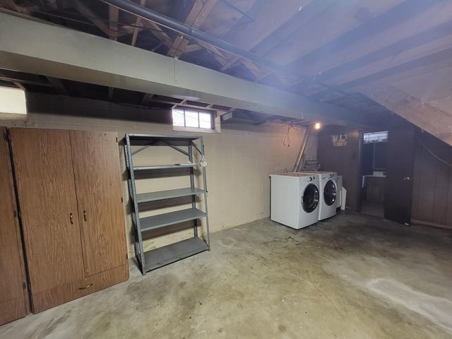 8969 Ruth Avenue, Allen Park City, MI 48101