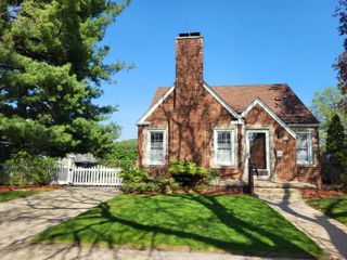 8969 Ruth Avenue, Allen Park City, MI 48101