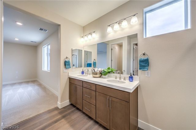 7612 Gage Falls Lane, North Las Vegas, NV 89084