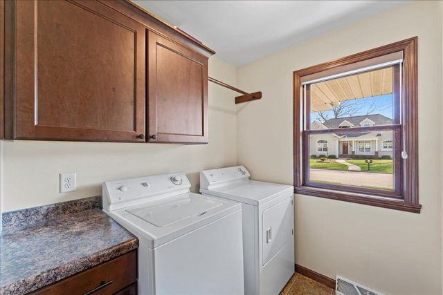 2101 TENMILE DRIVE, De Pere, WI 54115