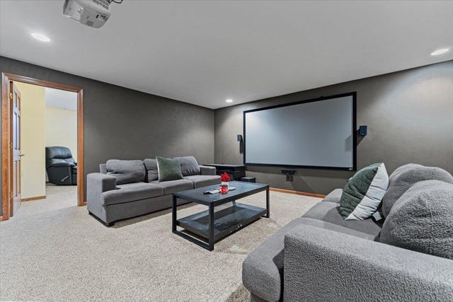 2101 TENMILE DRIVE, De Pere, WI 54115
