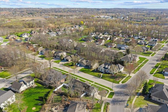 2101 TENMILE DRIVE, De Pere, WI 54115