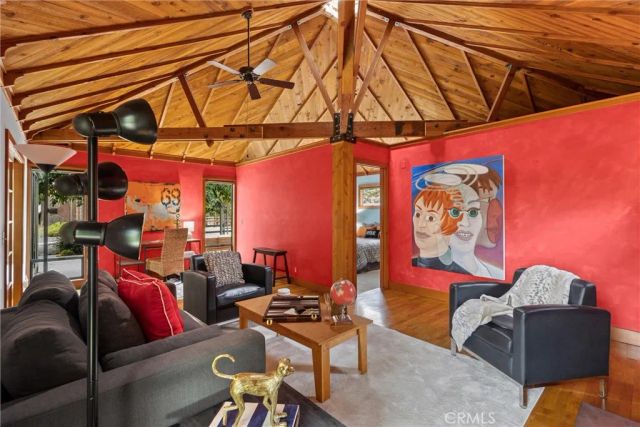 825 El Monte Avenue, Chico, CA 95928