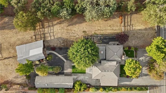 825 El Monte Avenue, Chico, CA 95928