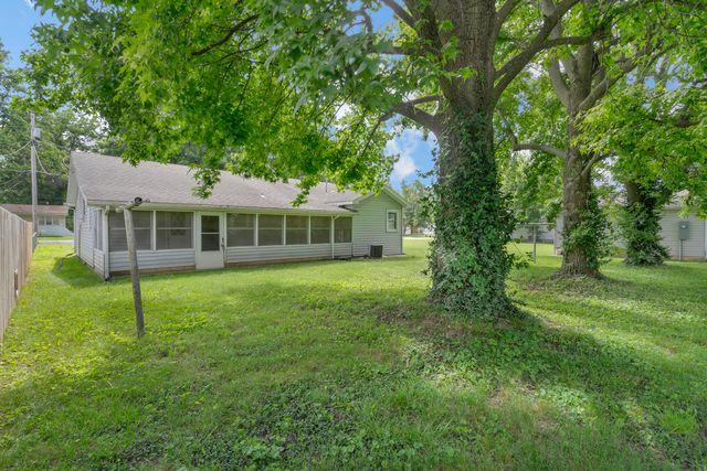 409 North Prospect Street, Nixa, MO 65714