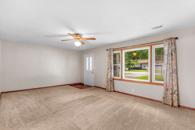 409 North Prospect Street, Nixa, MO 65714
