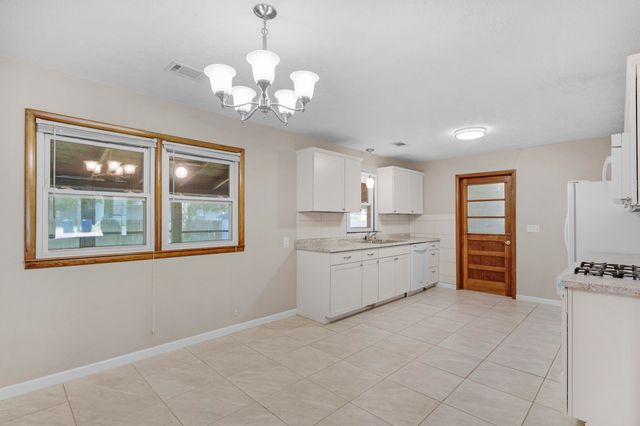 409 North Prospect Street, Nixa, MO 65714
