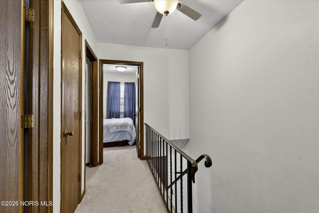 35 Santus Drive, Rossford, OH 43460