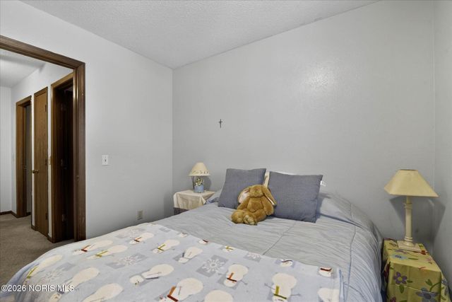 35 Santus Drive, Rossford, OH 43460