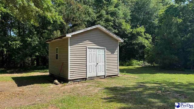 302 McCowns Millpond Rd, Darlington, SC 29532
