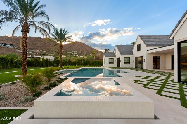 6323 E SAGE Drive, Paradise Valley, AZ 85253