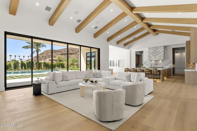 6323 E SAGE Drive, Paradise Valley, AZ 85253