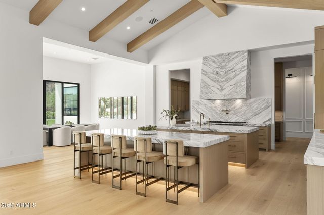 6323 E SAGE Drive, Paradise Valley, AZ 85253
