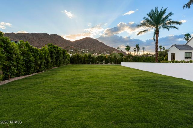 6323 E SAGE Drive, Paradise Valley, AZ 85253