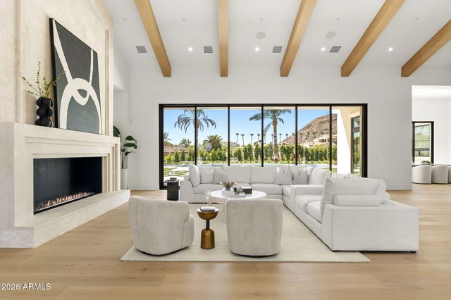 6323 E SAGE Drive, Paradise Valley, AZ 85253