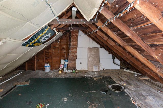 610 11TH AVENUE, Green Bay, WI 54303