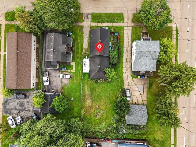 610 11TH AVENUE, Green Bay, WI 54303