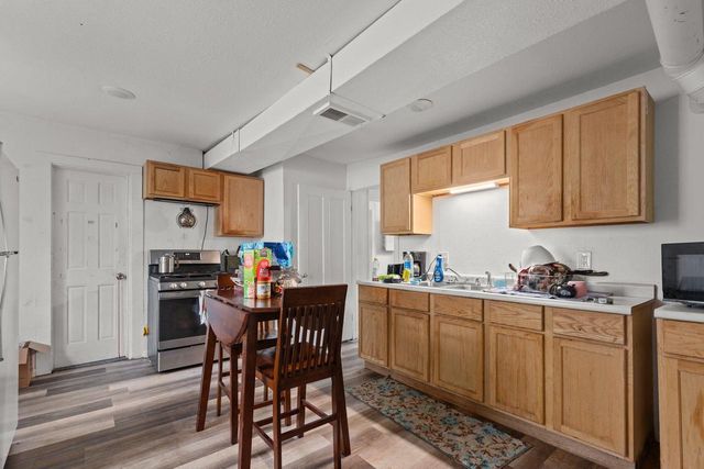 610 11TH AVENUE, Green Bay, WI 54303
