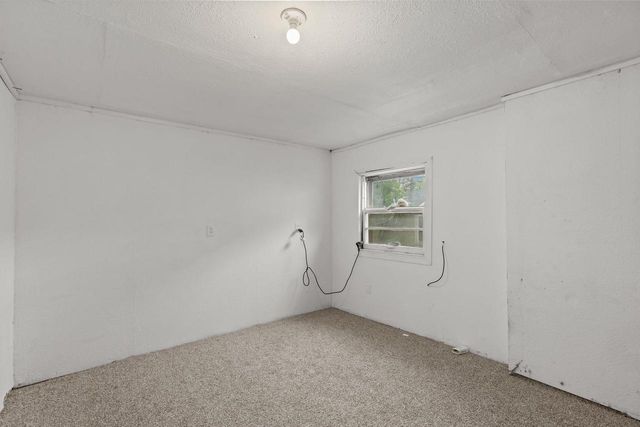 610 11TH AVENUE, Green Bay, WI 54303