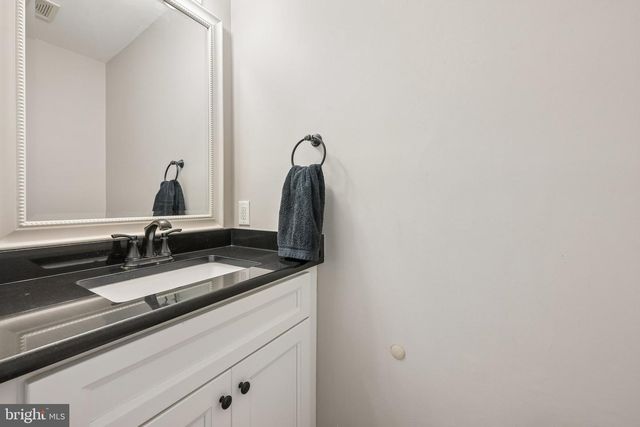 3607 EBBTIDE LN, Palmyra, NJ 08065