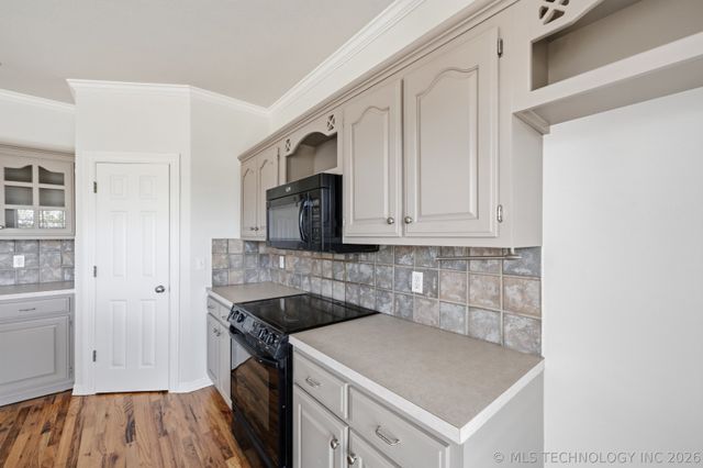 13310 E 88th Court North, Owasso, OK 74055
