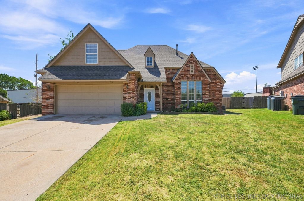 13310 E 88th Court North, Owasso, OK 74055
