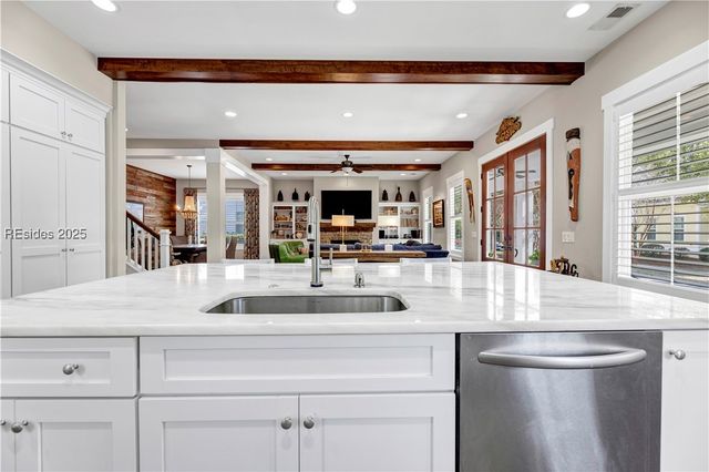 3 Tabby Shell Rd, Bluffton, SC 29910