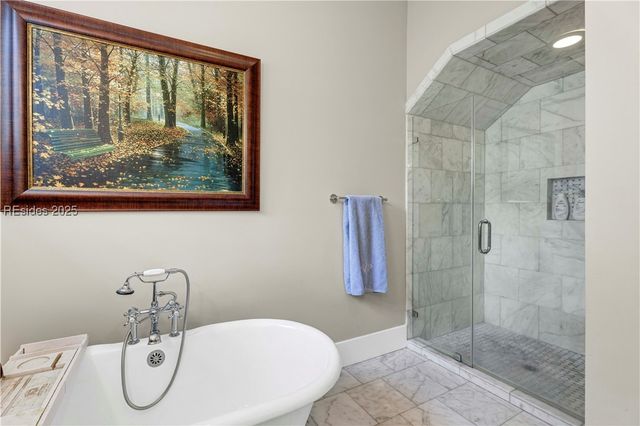 3 Tabby Shell Rd, Bluffton, SC 29910