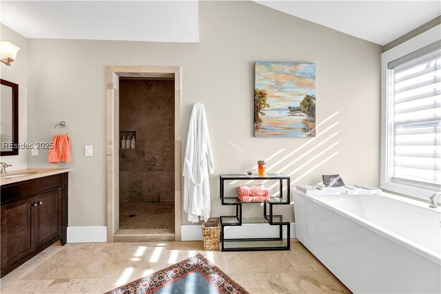 3 Tabby Shell Rd, Bluffton, SC 29910