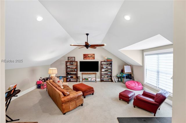 3 Tabby Shell Rd, Bluffton, SC 29910