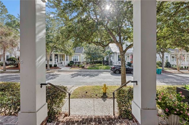 3 Tabby Shell Rd, Bluffton, SC 29910