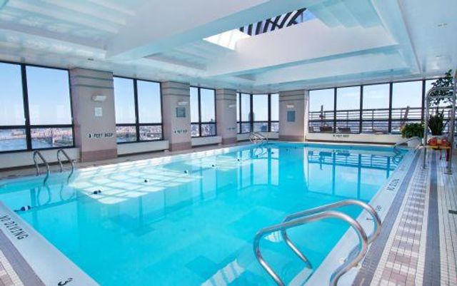 415 E 37th St Apt 37N, New York City, NY 10016