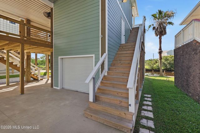 4062 Devon Street, Bay Saint Louis, MS 39520